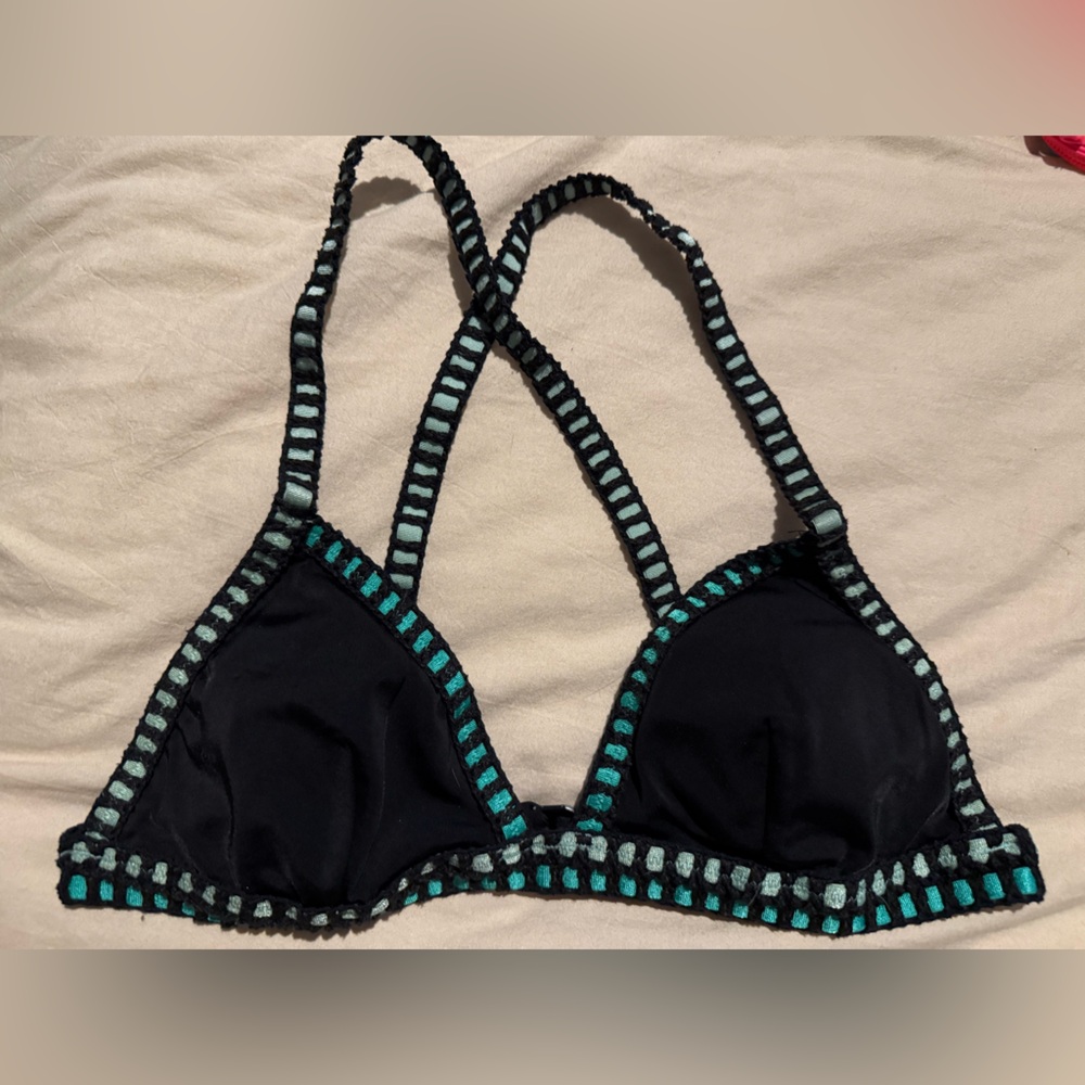 Victoria's Secret Black and Green Bikini with Ladder Straps